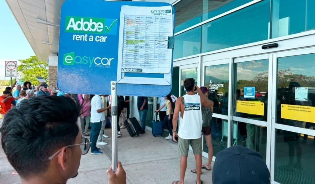 Renta de vehículos Aeropuerto LIR Guanacaste